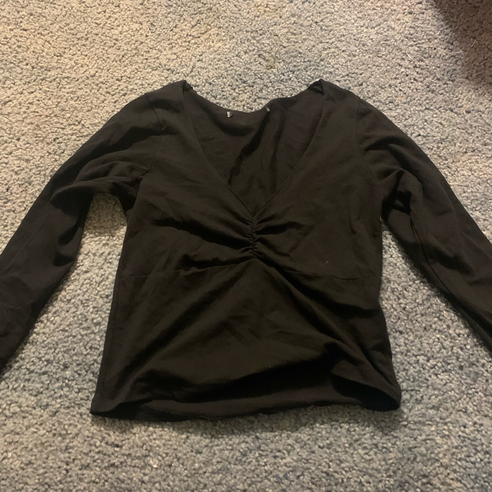 brandy melville long sleeve shirt